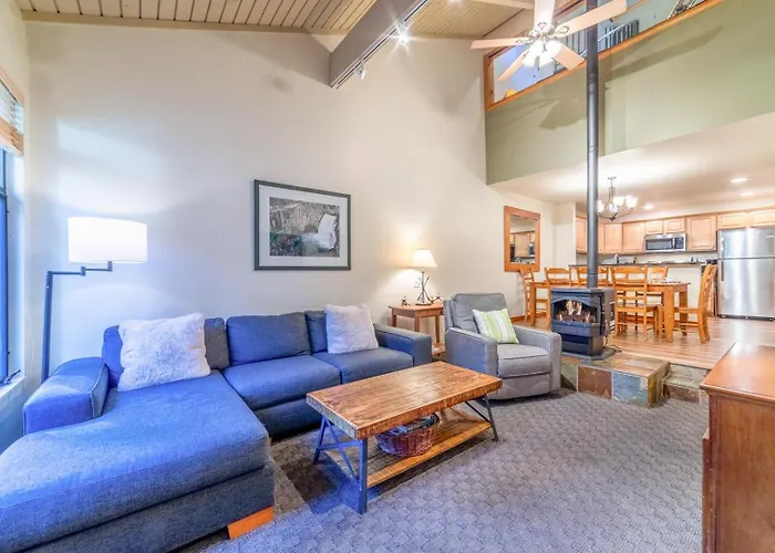 #359 - Mountain Condo, Walk To Shops With Pool, Spa, & Game Room